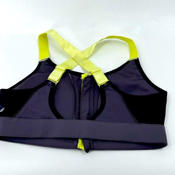 Fabletics Performance Sports bra with front Zipper - Picture 4 of 8